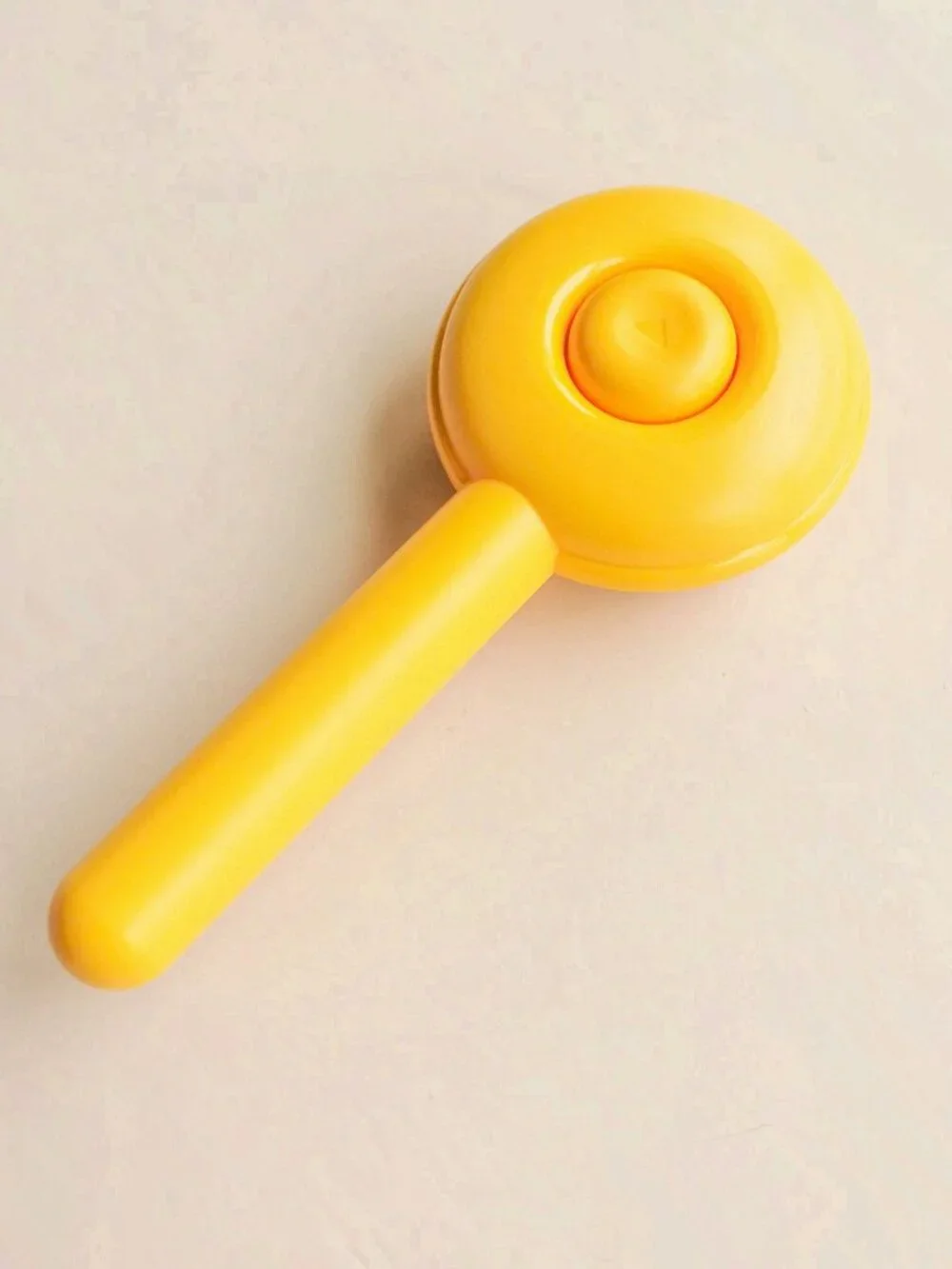 Push-Button Pet Grooming Brush Hair Removal Tool Yellow Easy Removal Shedding